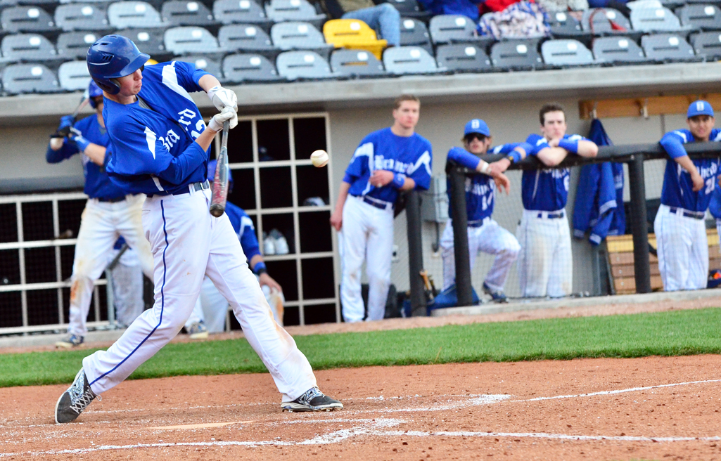 Pasiuk's extra effort leads Roseville to victory over Brainerd