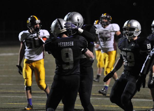 Glencoe Silver Lake S Defense Preserves Victory Over Blue Earth Area