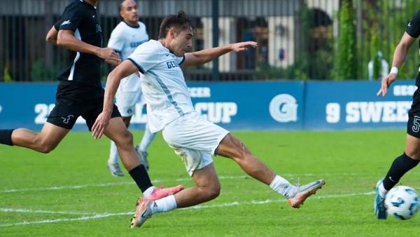 Pittsburgh Riverhounds SC signs midfielder Max Viera featured image