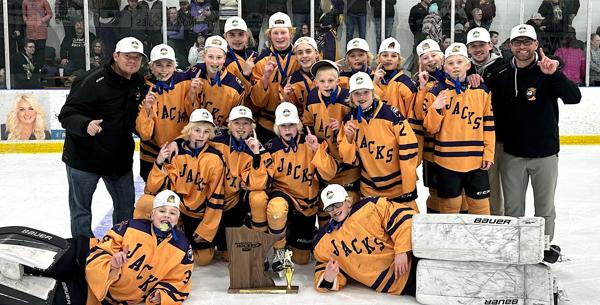 CLOQUET_CHAMPS_copy_large.jpeg