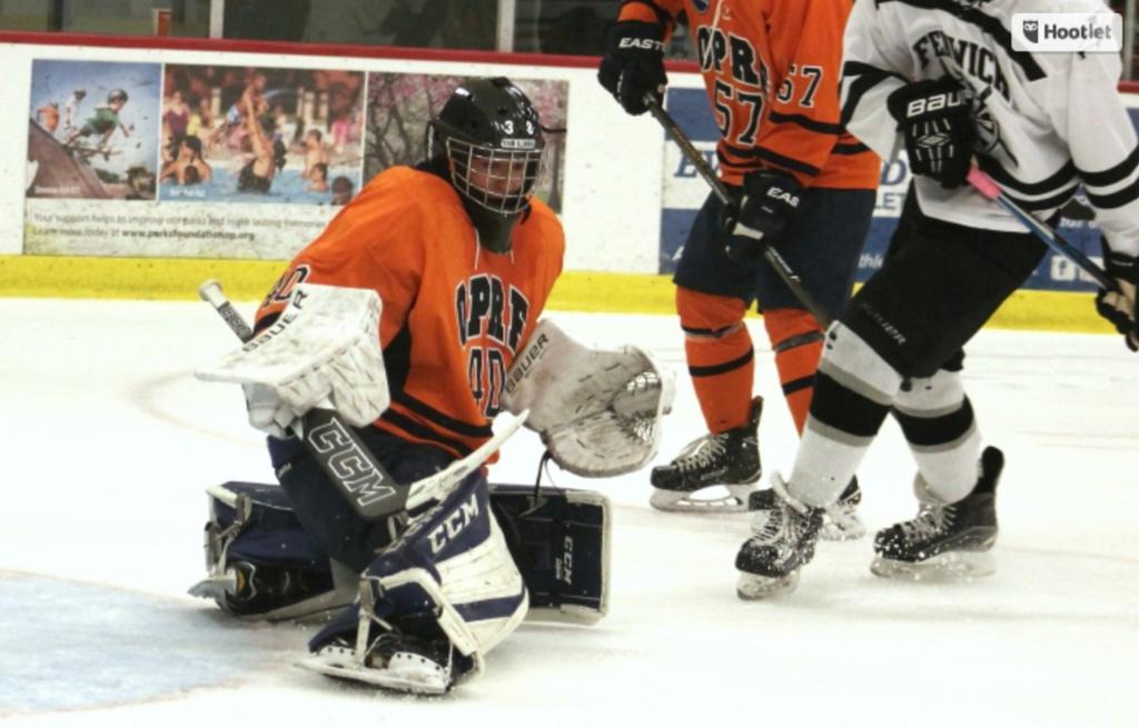 OPRF Hockey Rankings On The Rise OPRF Hockey Rankings On The Rise