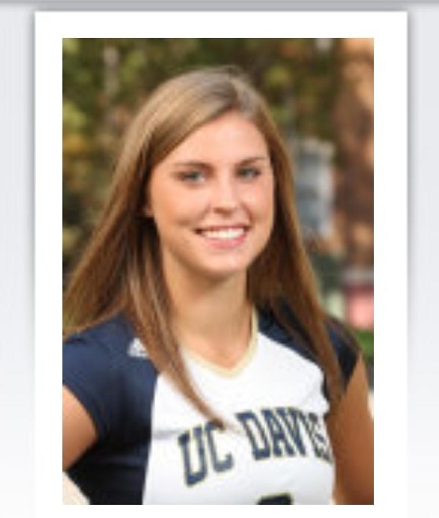 Follow AVC 2011 graduate Katie Quinn at UC Davis by clicking on the picture. 