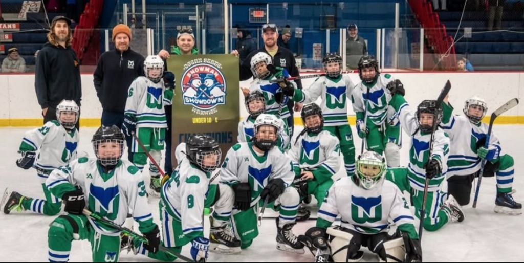 2025-26 U10B2 Squirt Team Wins the banner at the Snowman Showdown 1/19/26