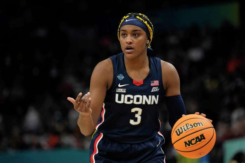 World Exposure Report NCAA Division 1 Week 7: Top 25