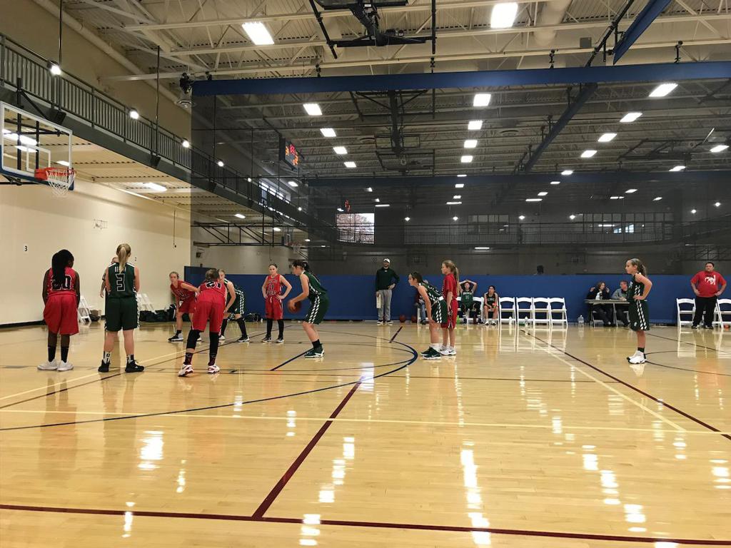 Girls Traveling Basketball