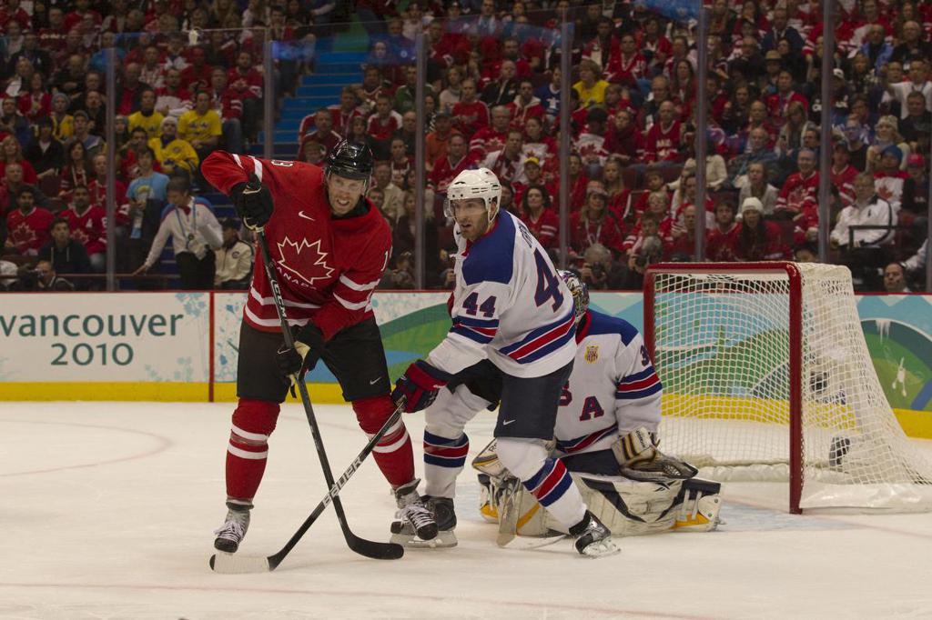 Brooks Orpik playing for Team USA