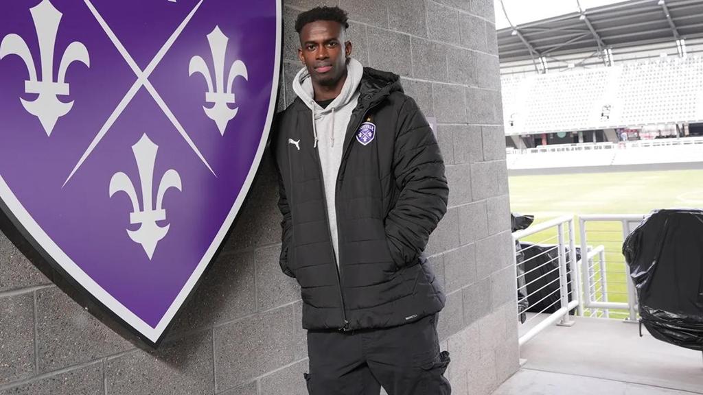 Team News: Regulars return for playoff opener as Bird changes six - Louisville City FC