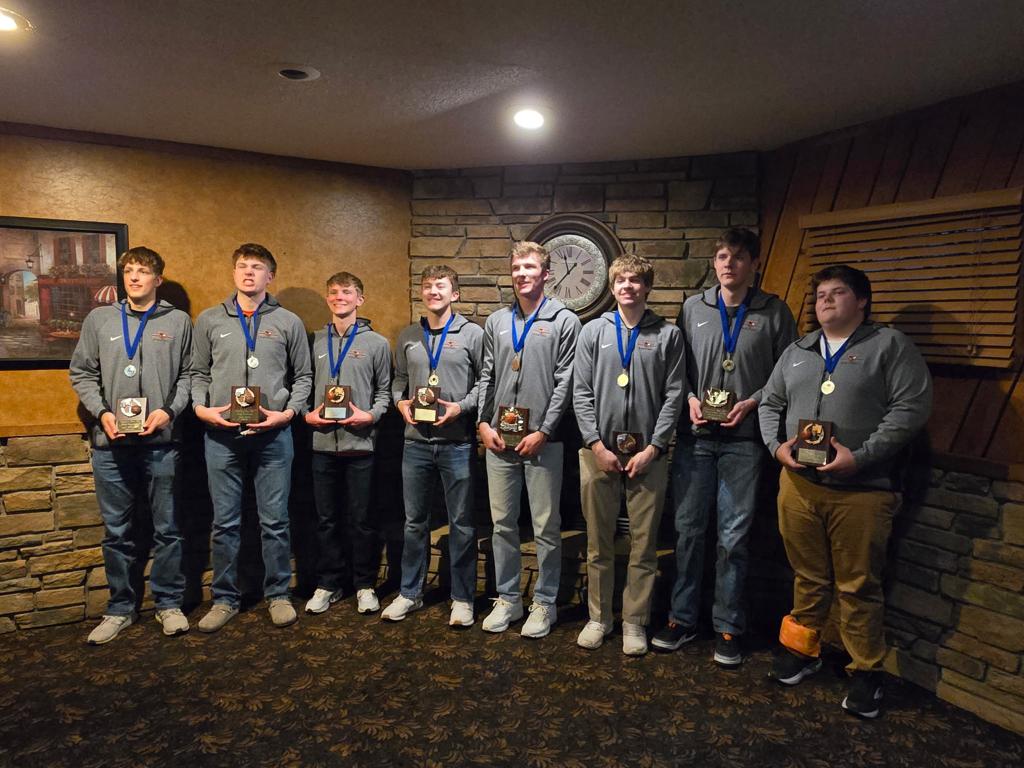 Henning Boys Basketball Awards